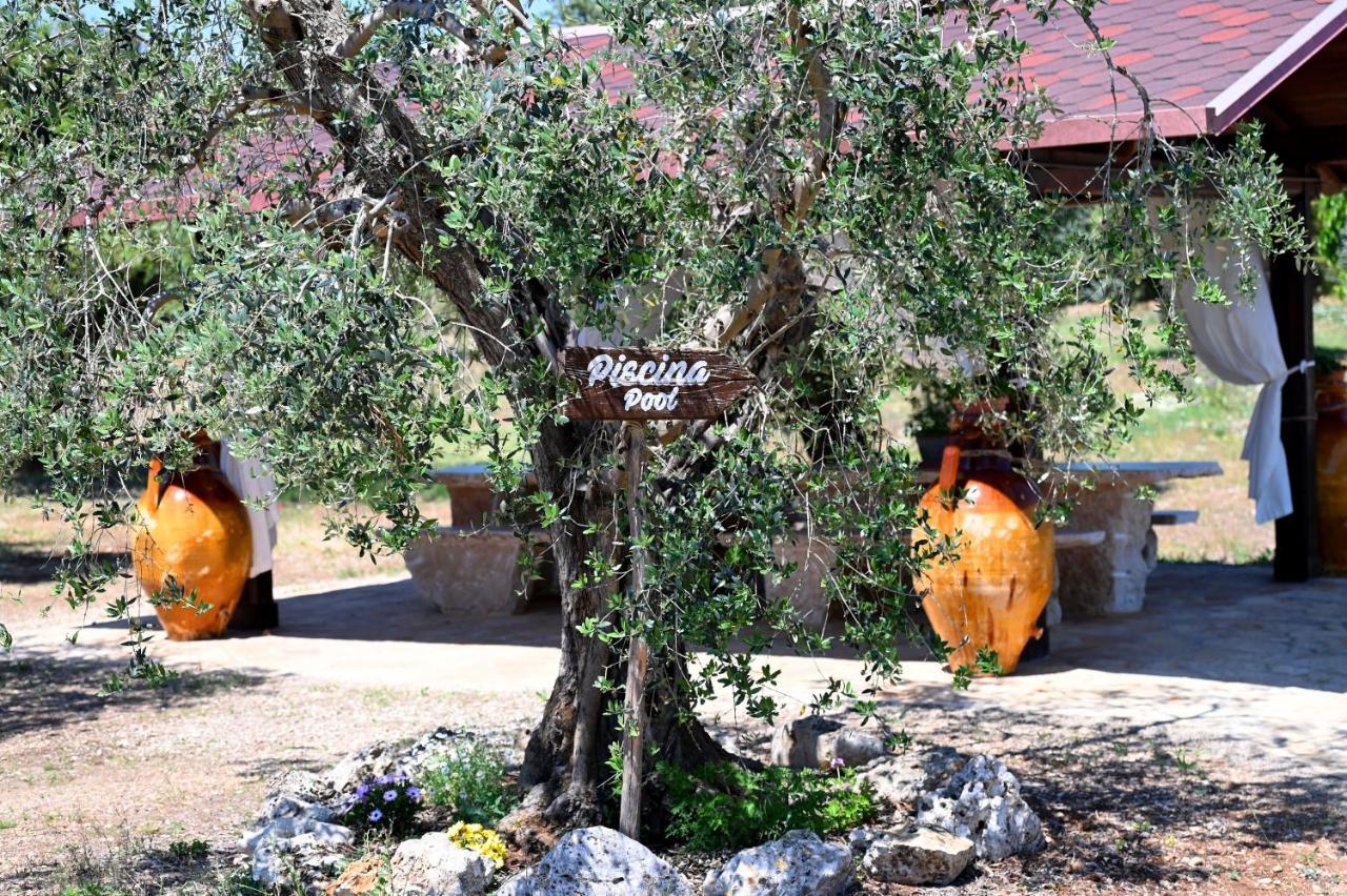 צ'יסטרנינו Masseria Peppeturro מראה חיצוני תמונה